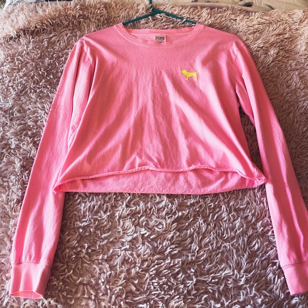 Long sleeve shirt cropped